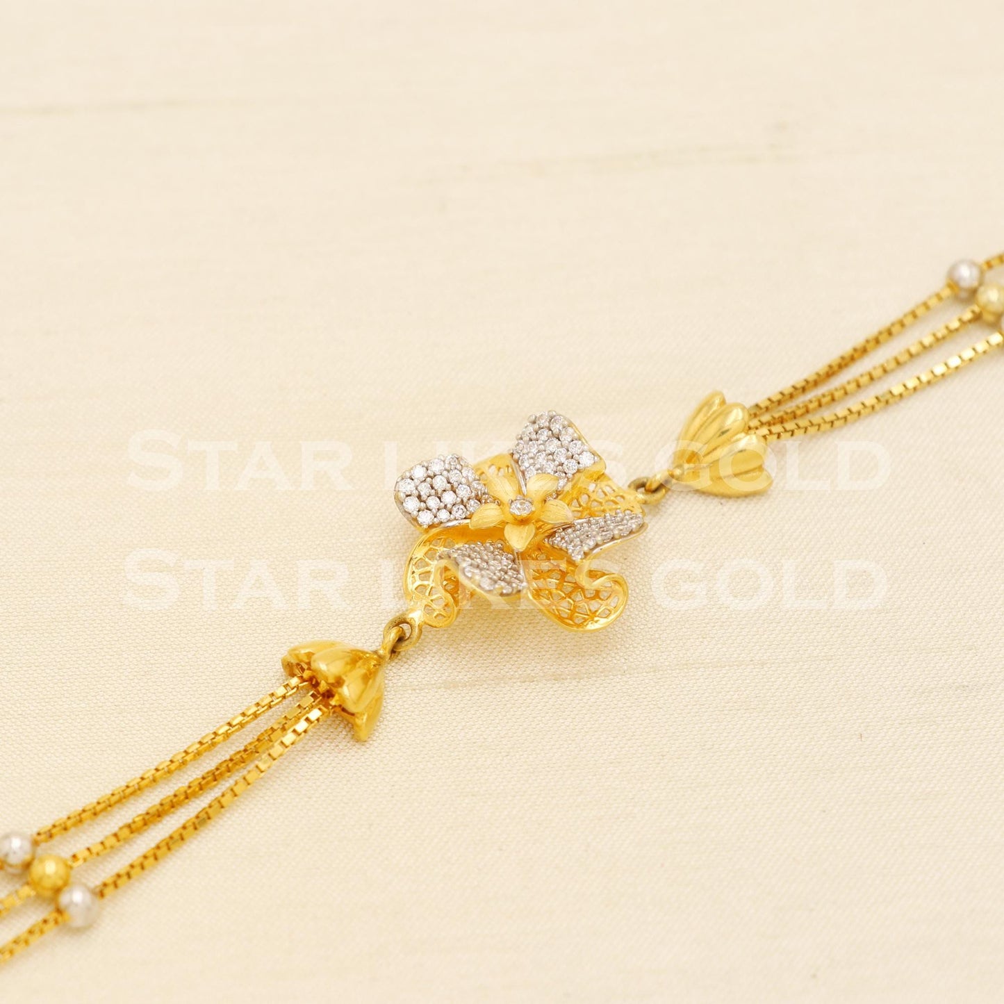 Flower 18 karat 18k gold Zircons Women Bracelet jewelry, PR1547