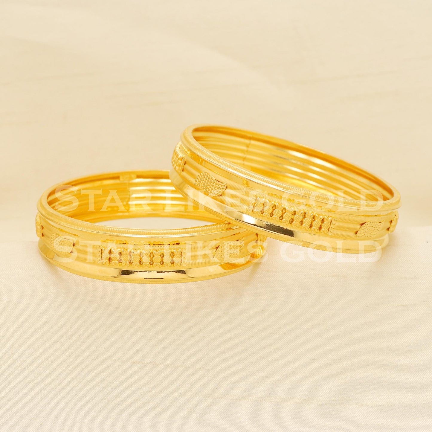22 karat 22k gold Bangle Bracelet Jewelry, PR1601