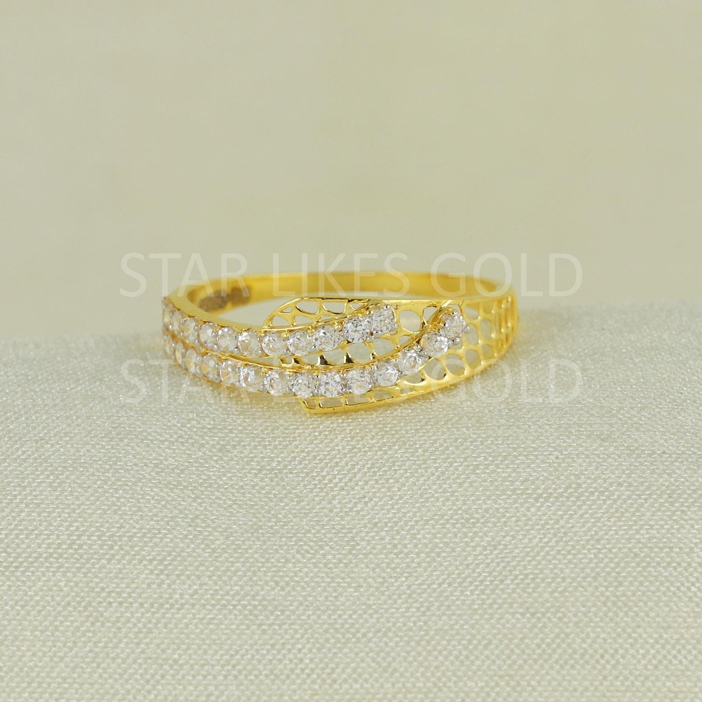 Sparkles White Zircons infinity Gold Ring, 18k Solid Gold Ring Indian Jewelry, B1635