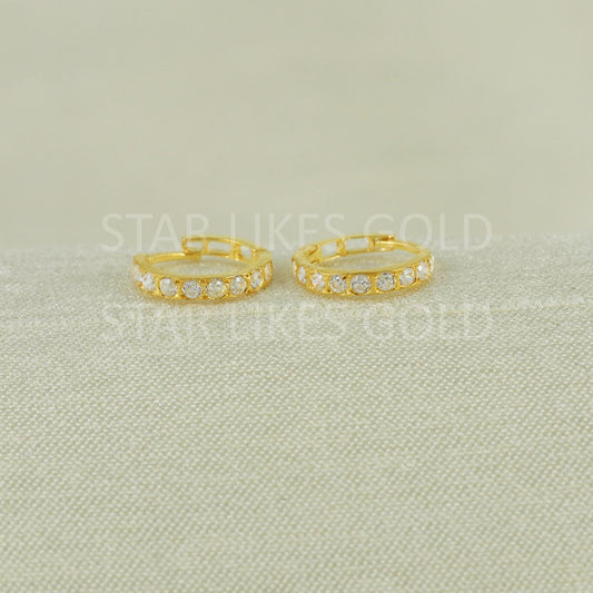 Dainty 18k Gold Sparkling Bali Earrings, B1684