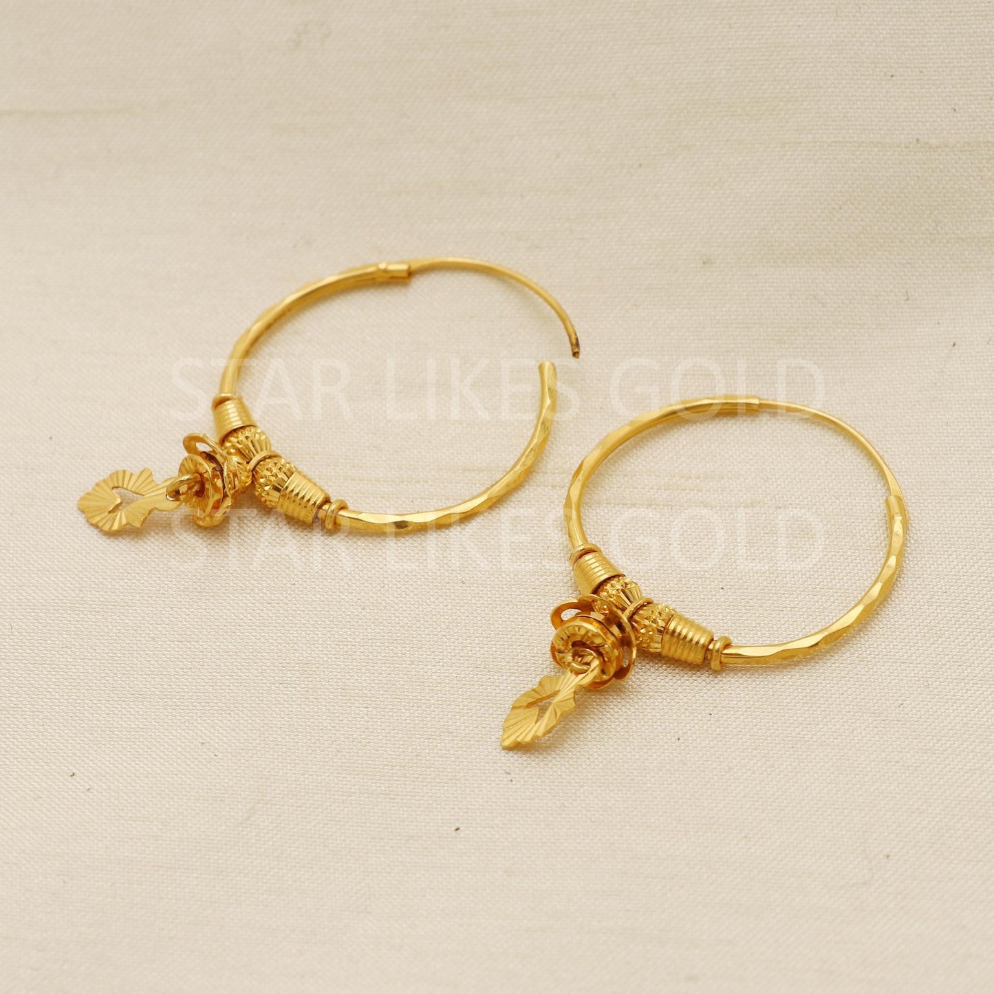 Modern Hallmark 22k Gold Stylish Bali Earrings for Bridal & Festive Wear, PR1723