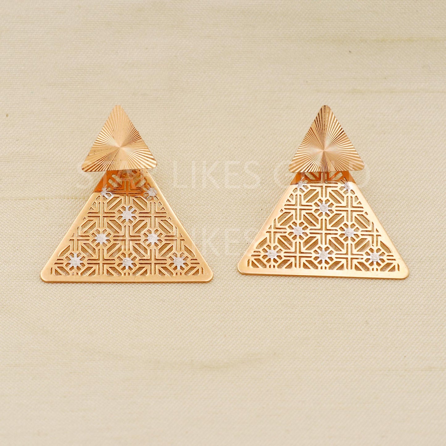 Designer triangle shape Pure 18k 18 karat rose gold screw back earrings jewelry, PR1682