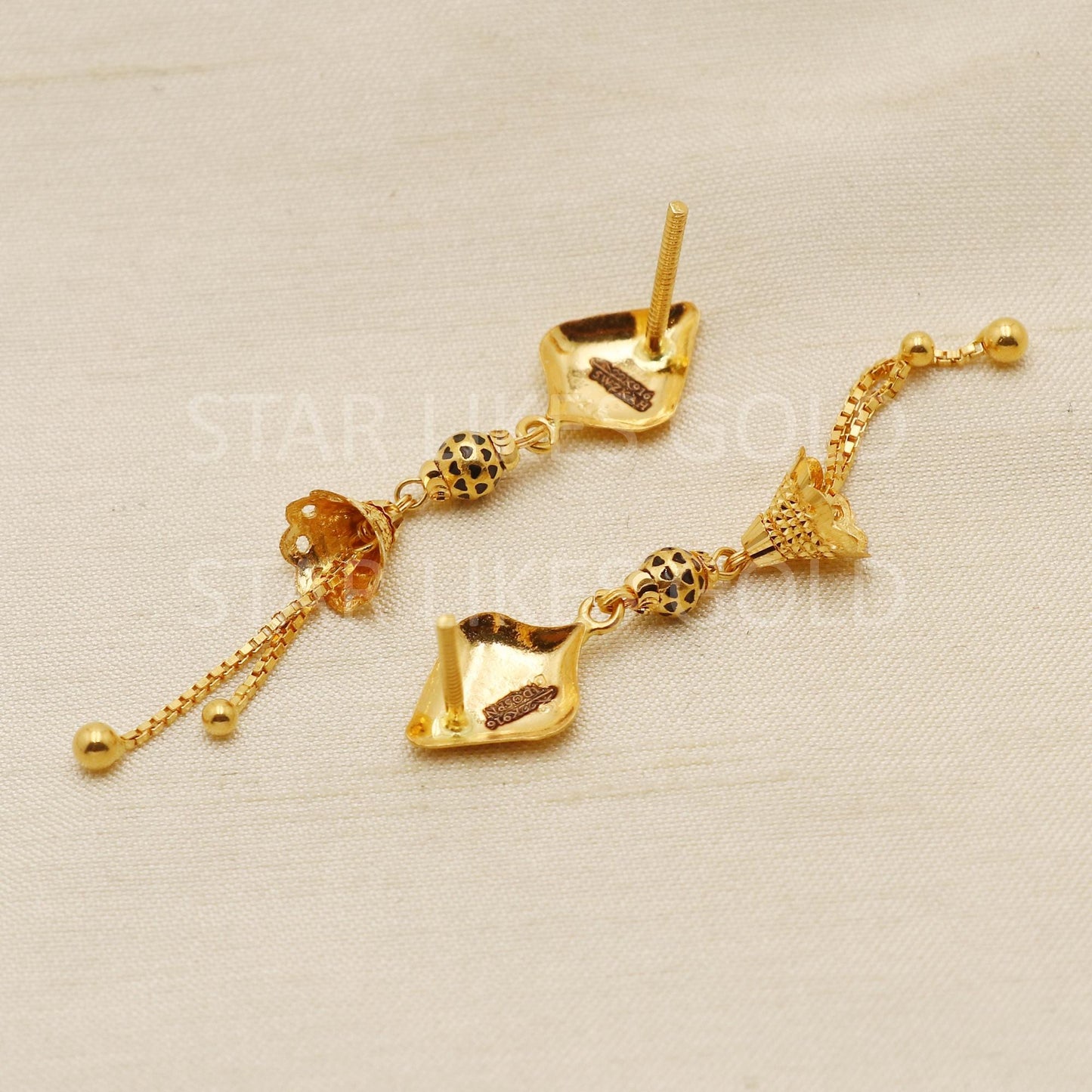 Elegant 22k Gold Diamond-Cut Leaf Drop Earrings with Sleek Gold Chain Tassels, PR1701