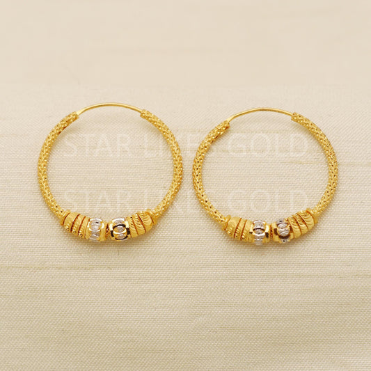Hallmark 22k Gold Textured Two-Tone Hoop Earrings for Contemporary Wear Bali, PR1716
