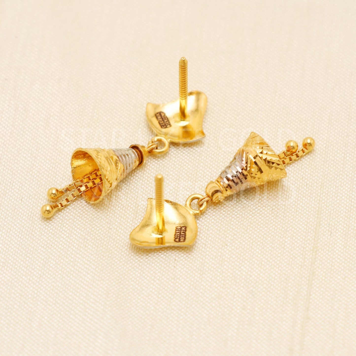 Pure 22k Gold Fancy Heart Motif Hanging Earrings with Hallmark Quality, B1734