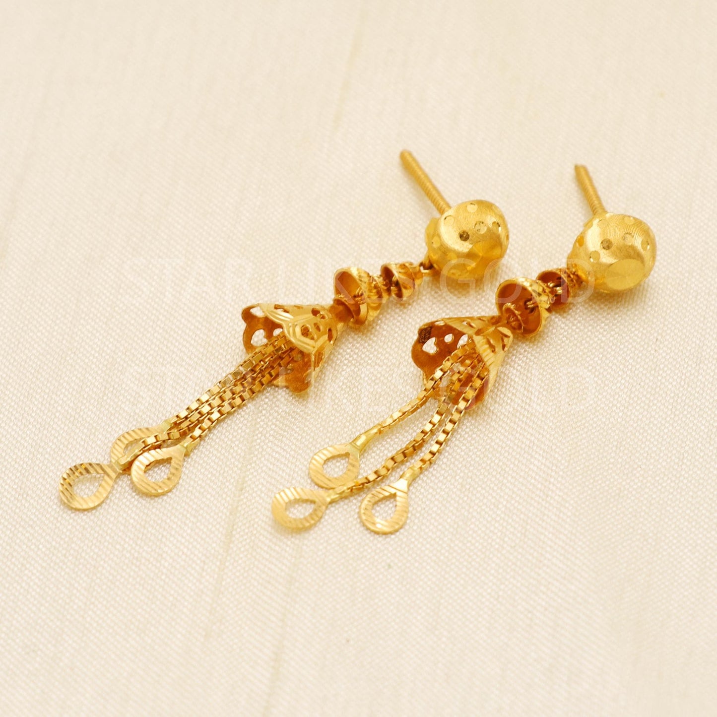 Modern Hallmark 22k Gold Tiered Jhumki Style Earrings for Bridal Wear, B1732