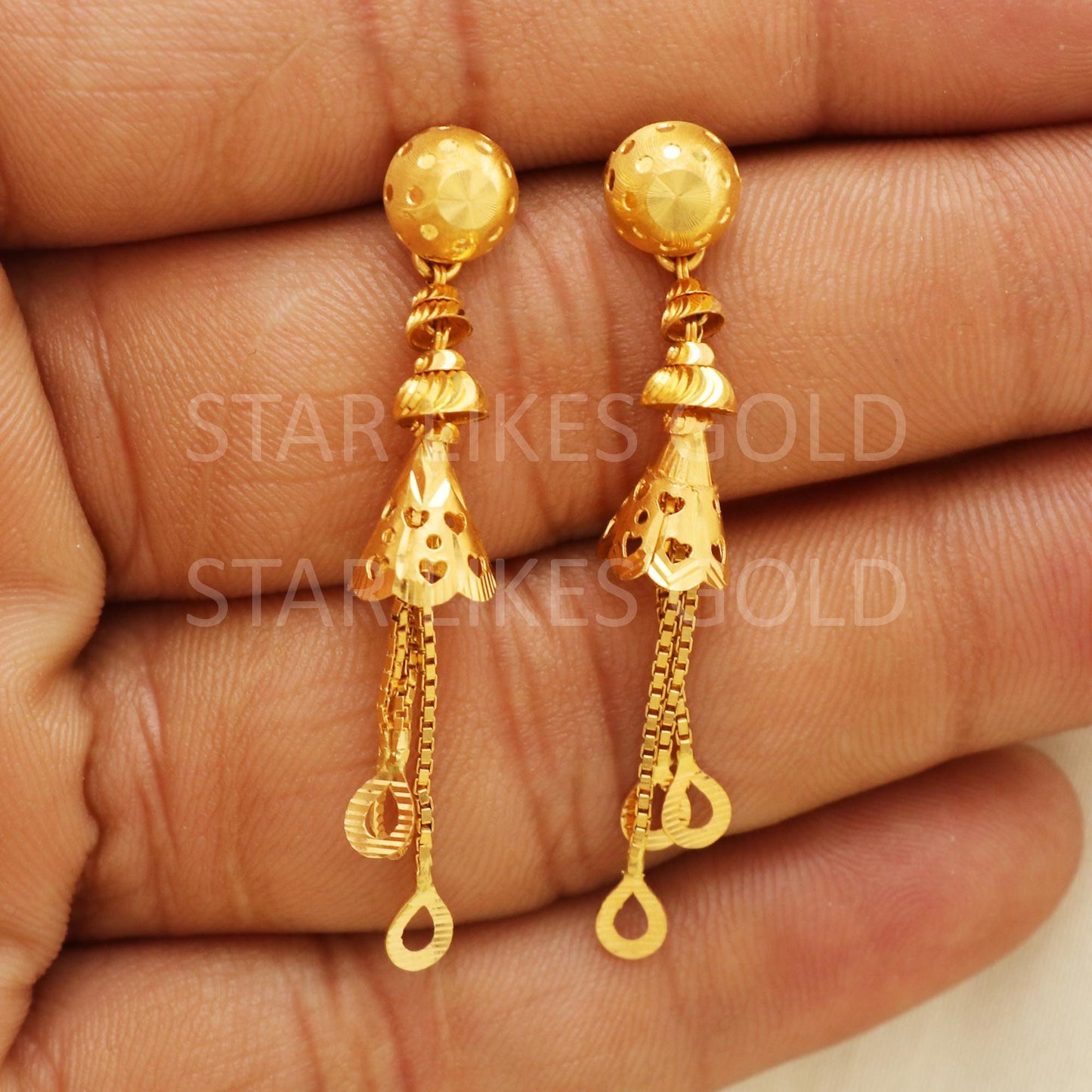 Modern Hallmark 22k Gold Tiered Jhumki Style Earrings for Bridal Wear, B1732