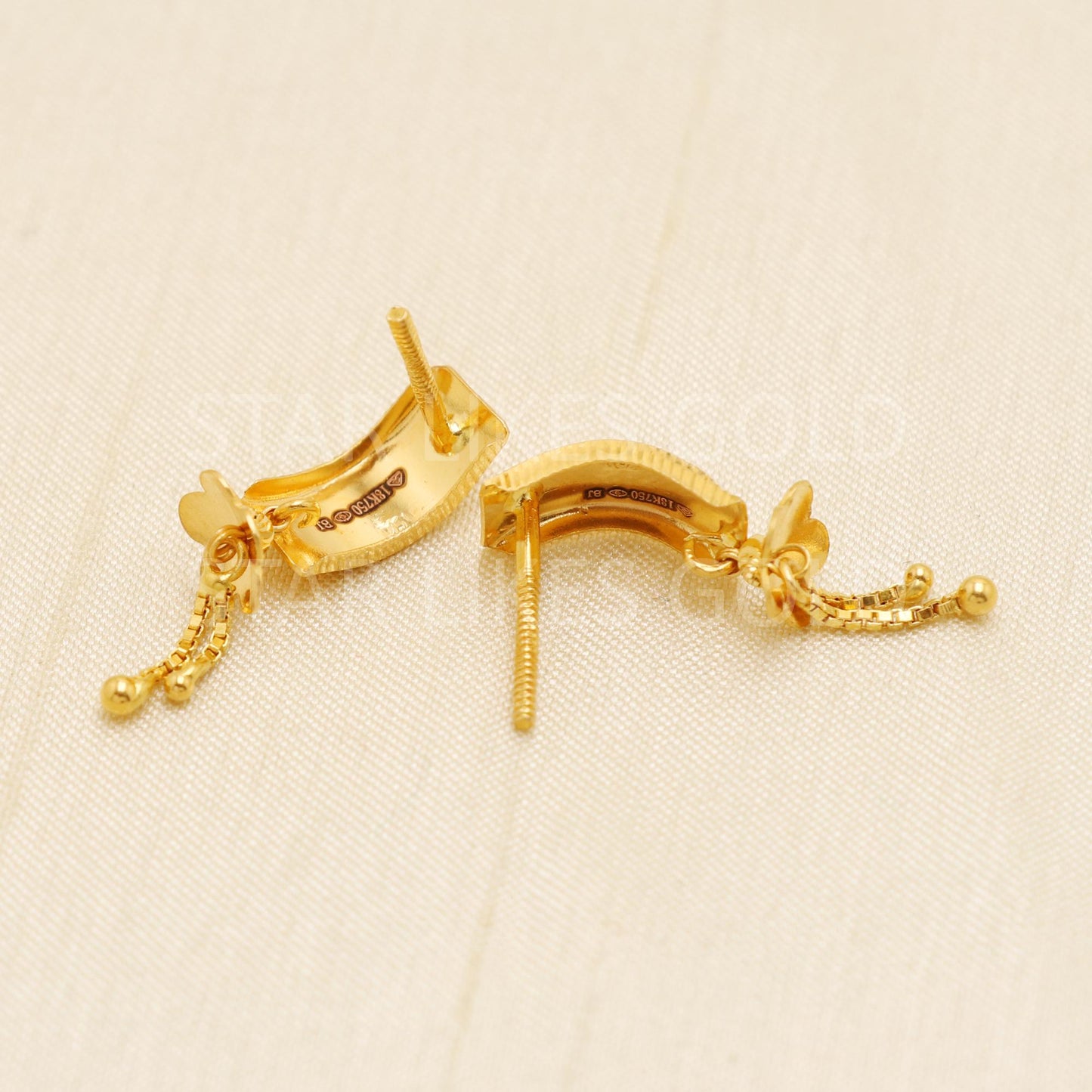 Hallmark 18k Gold Floral Textured Stud Earrings with Sleek Chain Tassels, B1736