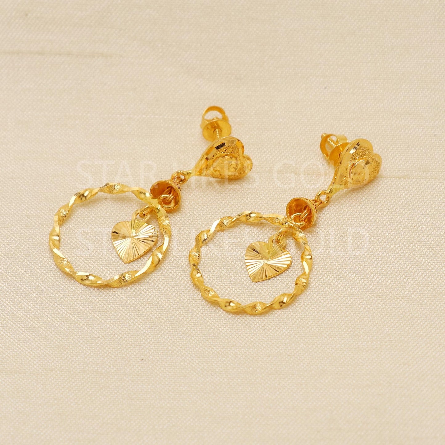 Stunning 22k 22 karat Gold Earrings hallmark Jewelry, PR1844