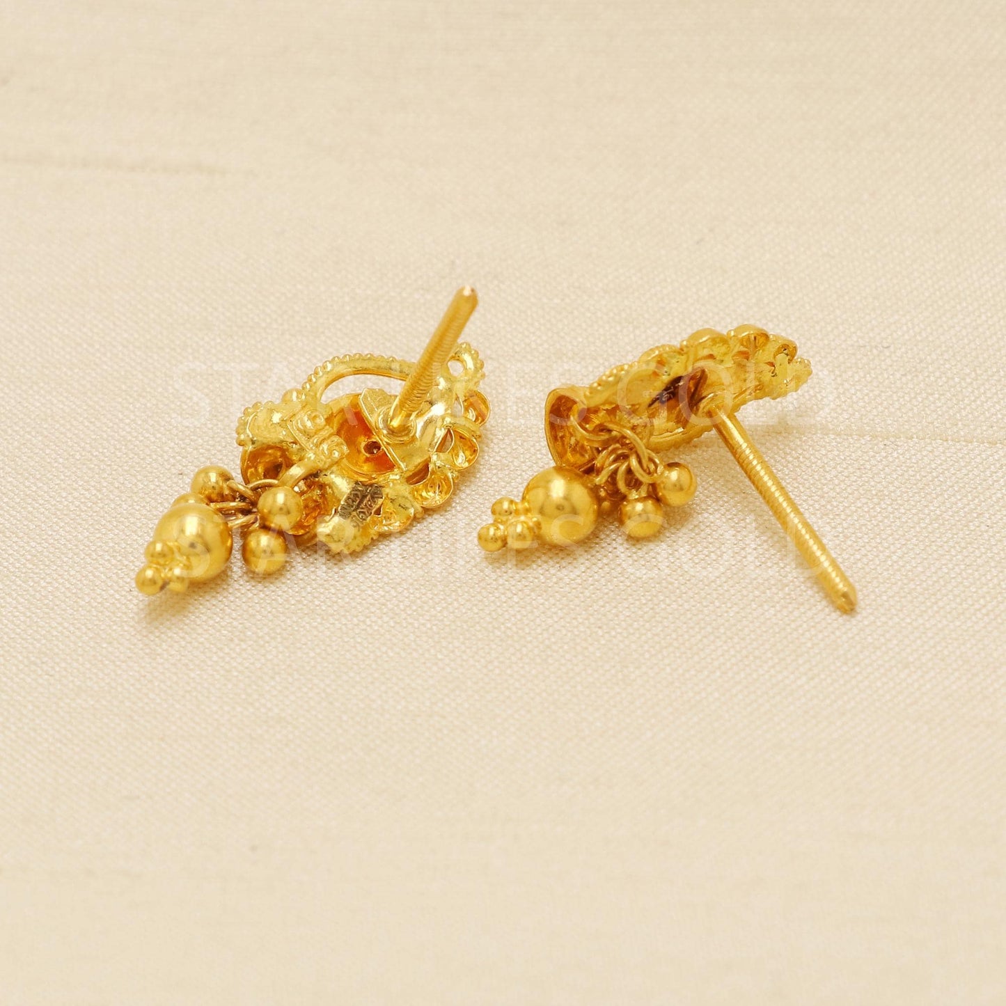 Indian Style 22k 22 karat Gold Earrings hallmark Jewelry, PR1846