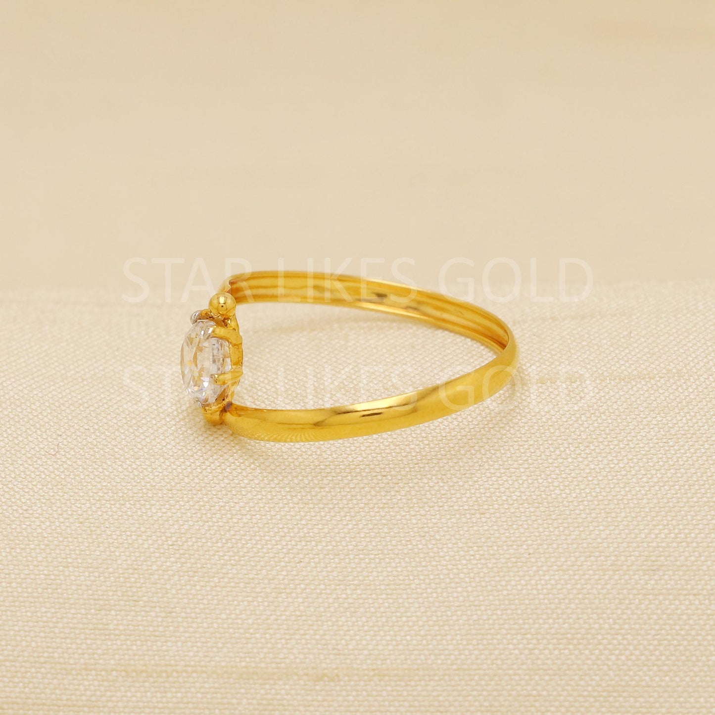 Stunning American Diamond 18 karat 18k Gold Indian Ring Jewelry for gift, Single Stone Ring, Statement Gold Women Ring