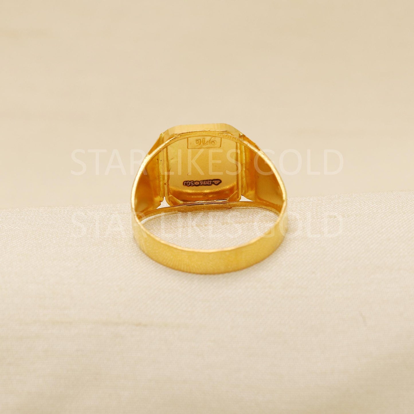 Stunning 22 karat 22k Gold Indian Ring Hand Crafted Jewelry, B1913