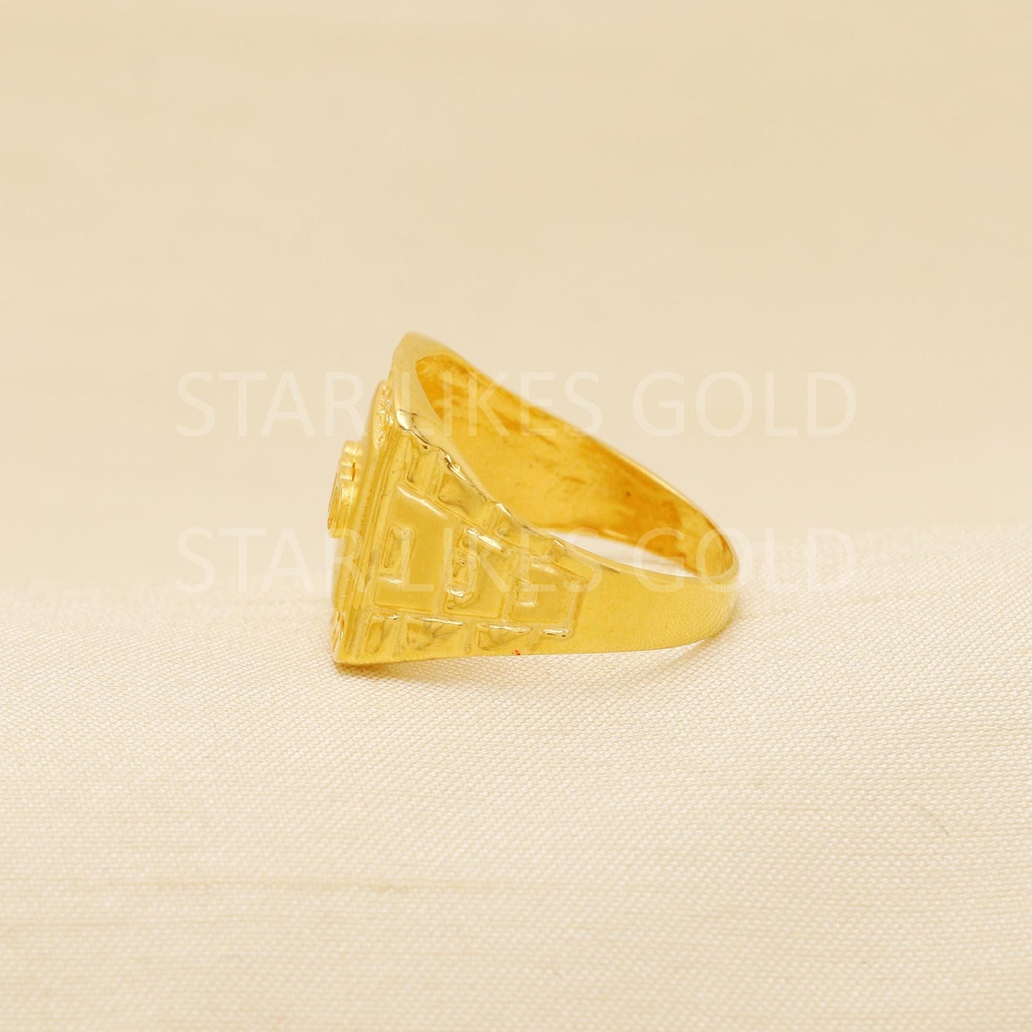Stunning 22 karat 22k Gold Indian Ring Hand Crafted Jewelry, Audi Car Logo Style Ring, B1915
