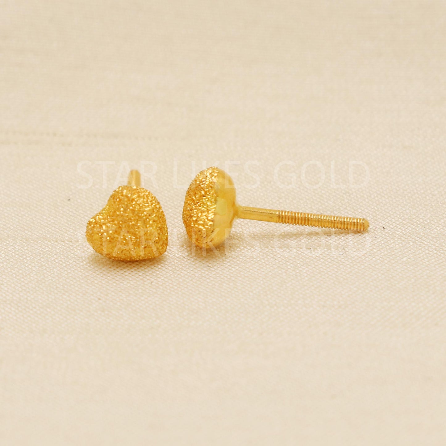 Dainty 22K Yellow Gold Textured Heart Studs for Daily Wear