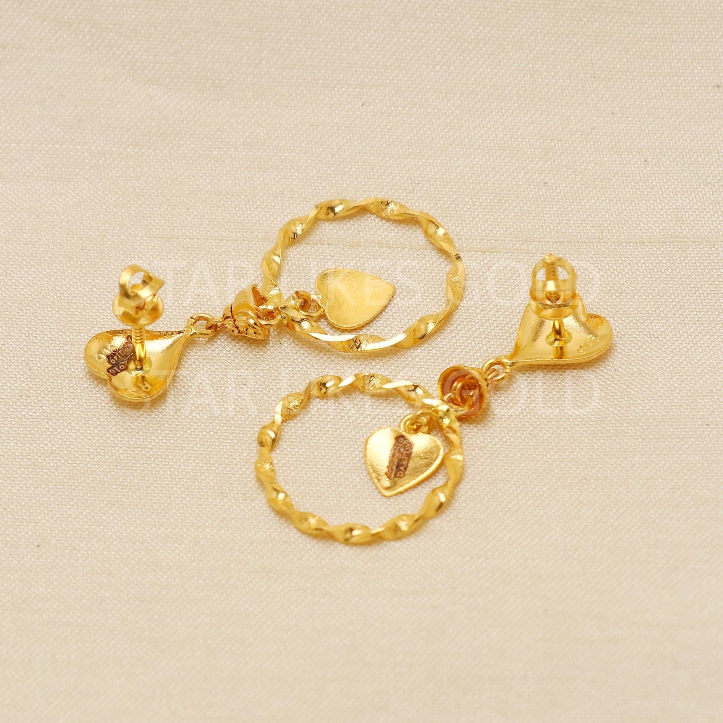 Stunning 22k 22 karat Gold Earrings hallmark Jewelry, PR1844