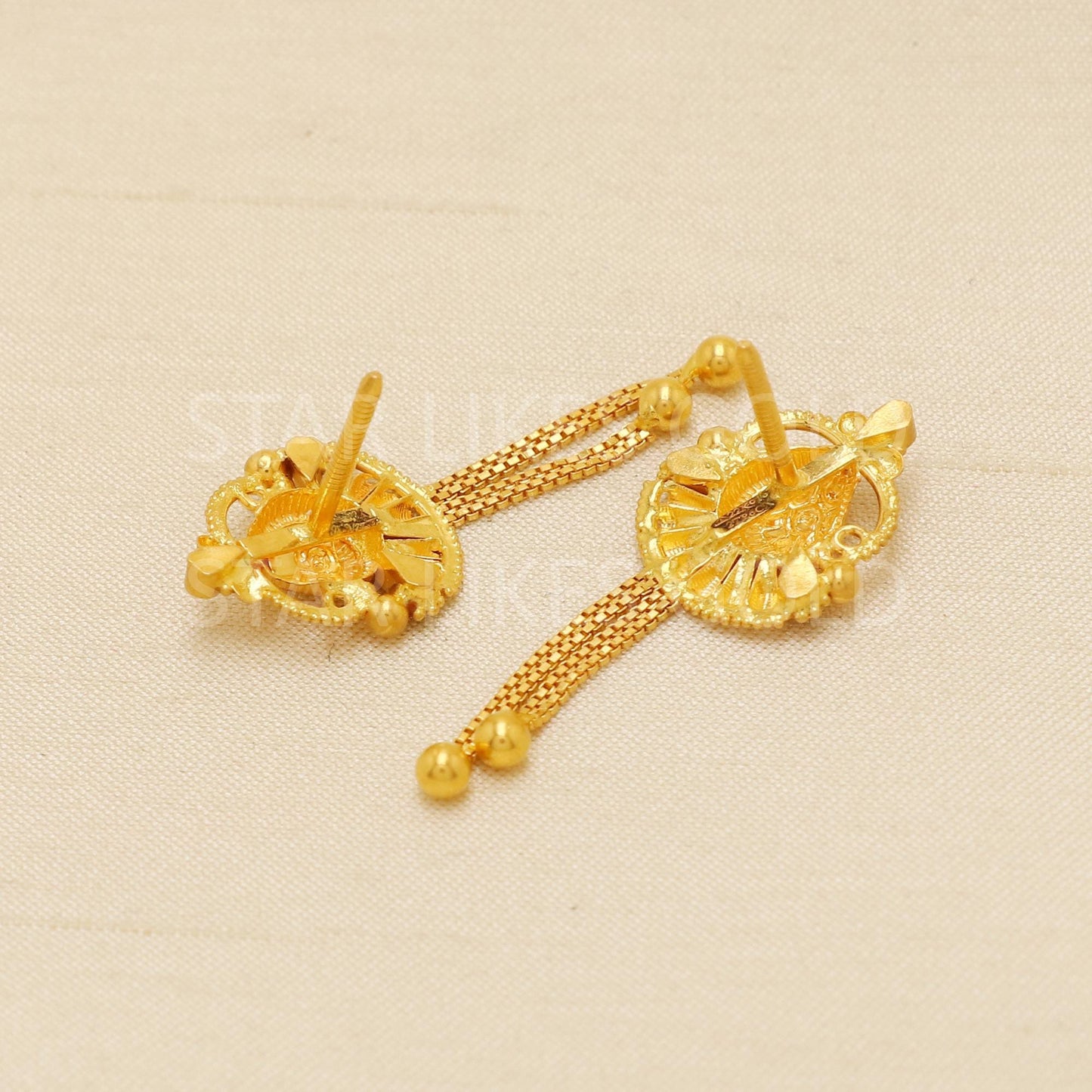 Indian Style 22k 22 karat Gold Earrings hallmark Jewelry, PR1847