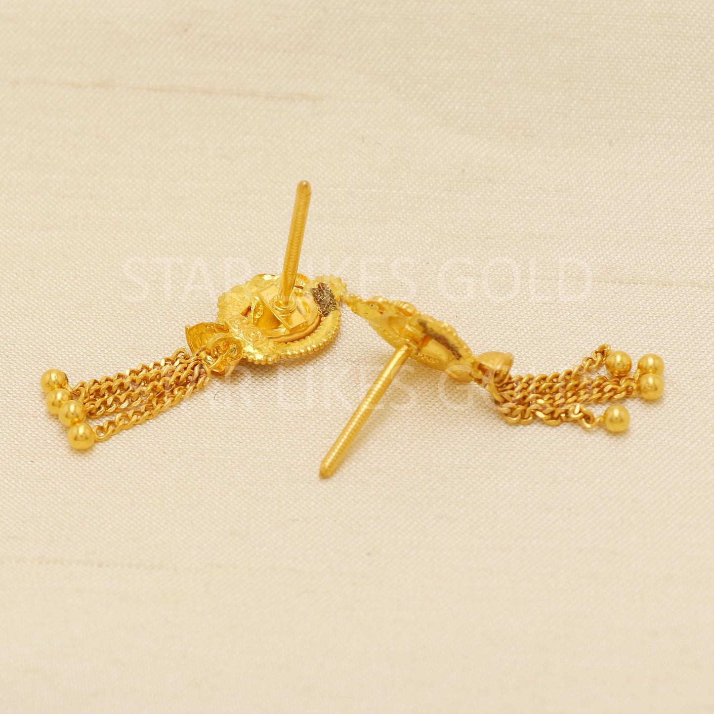 Indian Style 22k 22 karat Gold Earrings hallmark Jewelry, PR1848