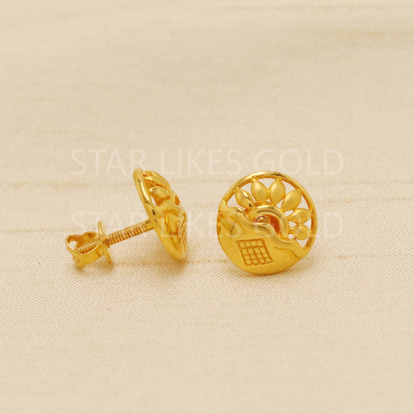 Stunning 22k Gold Stud Women Earrings Jewelry