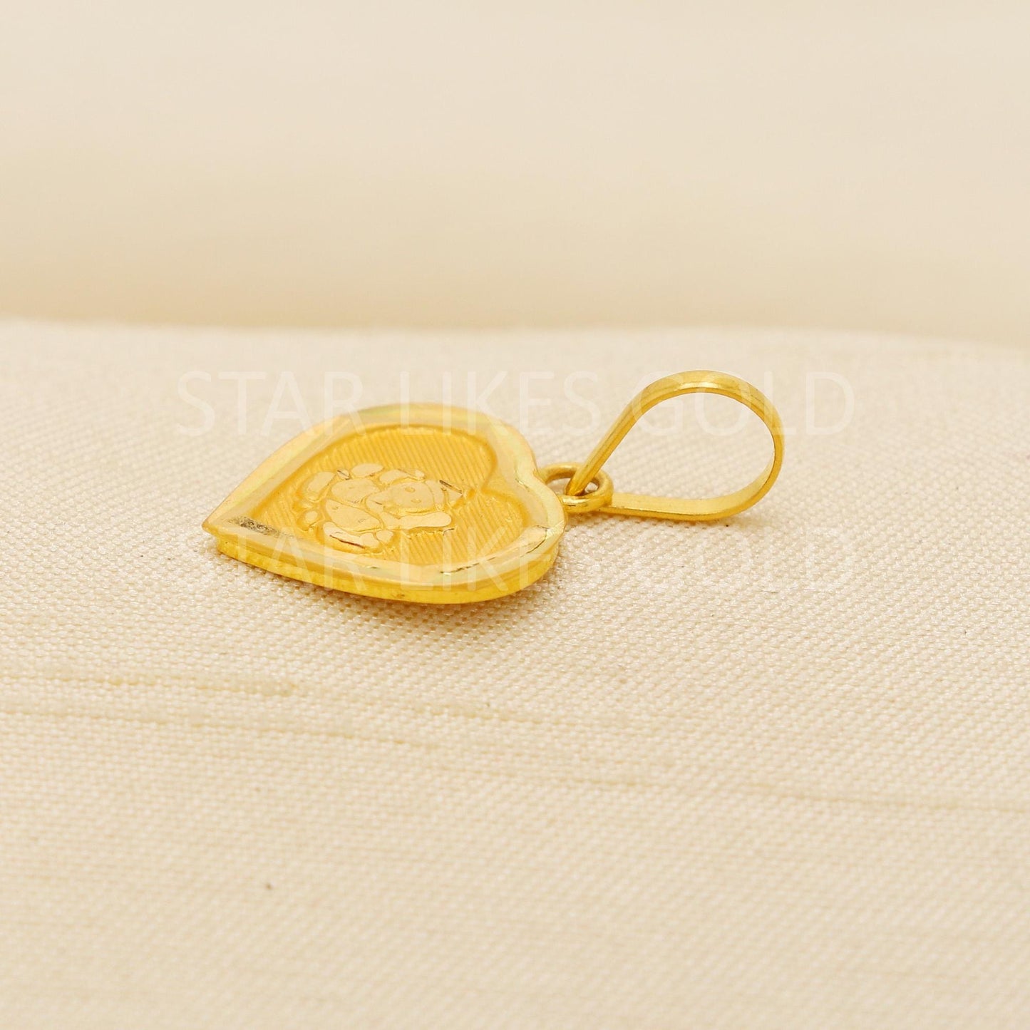 22K 916 Hallmark Handmade Gold Heart Shape Ganesha Pendant, PR2127