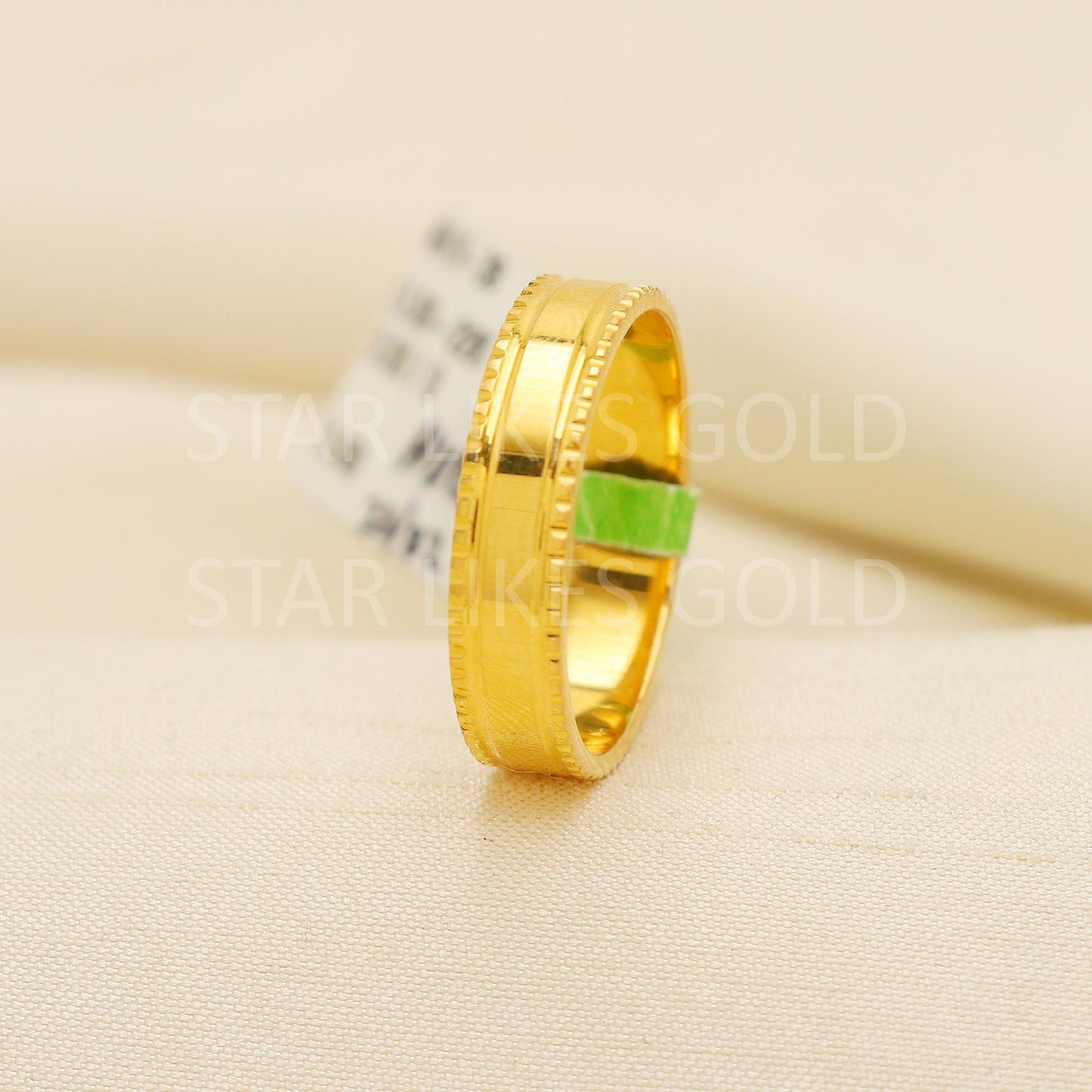 Stunning 22 karat 22k Gold Band Ring Designer Jewelry, PR2172