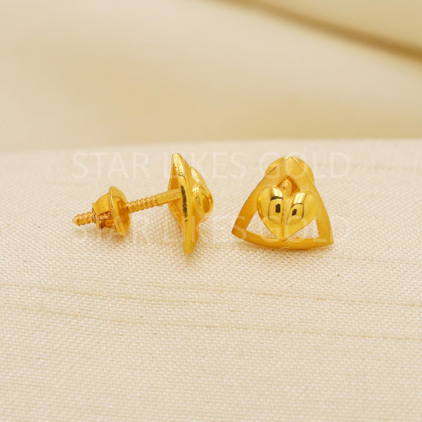 18K Gold Leaf Stud Earrings Secure Screw Back Romantic Jewelry, PR2185