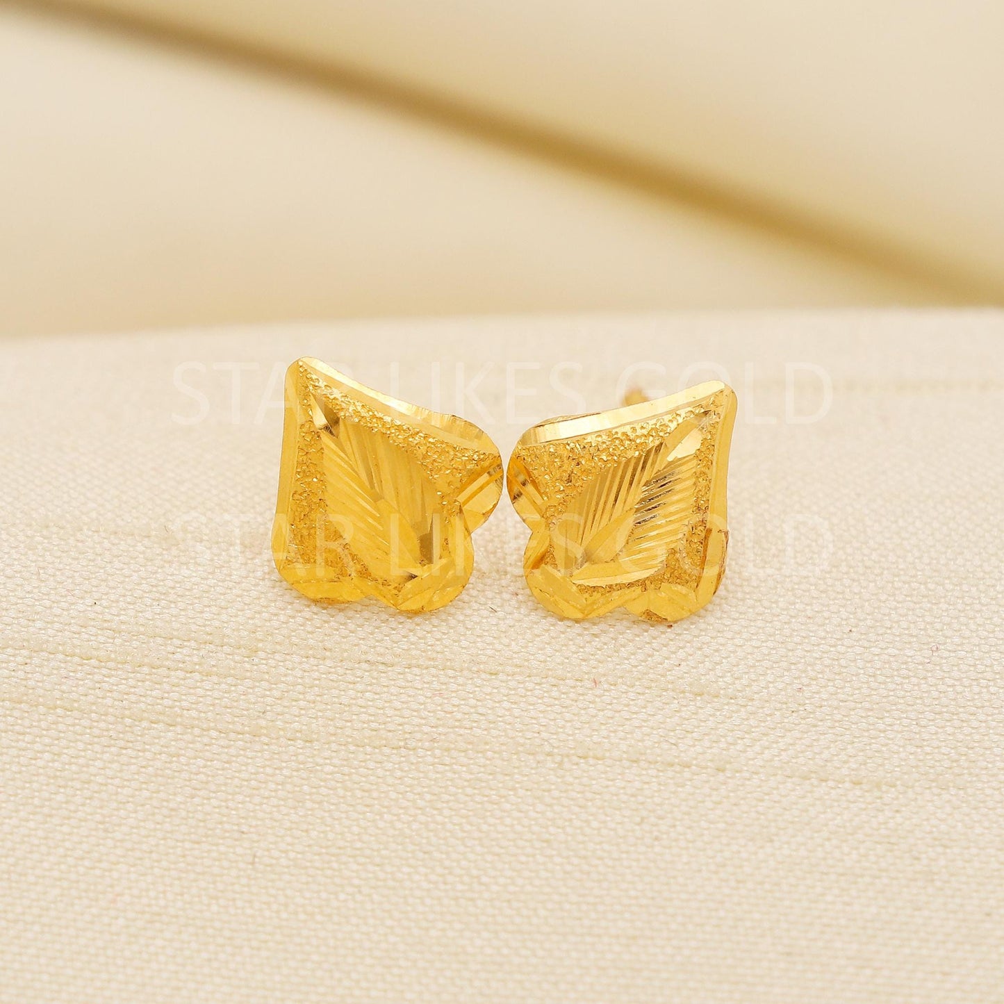 Elegant 22k Gold Geometric Tops - Hallmark Certified Quality Jewelry, PR2212