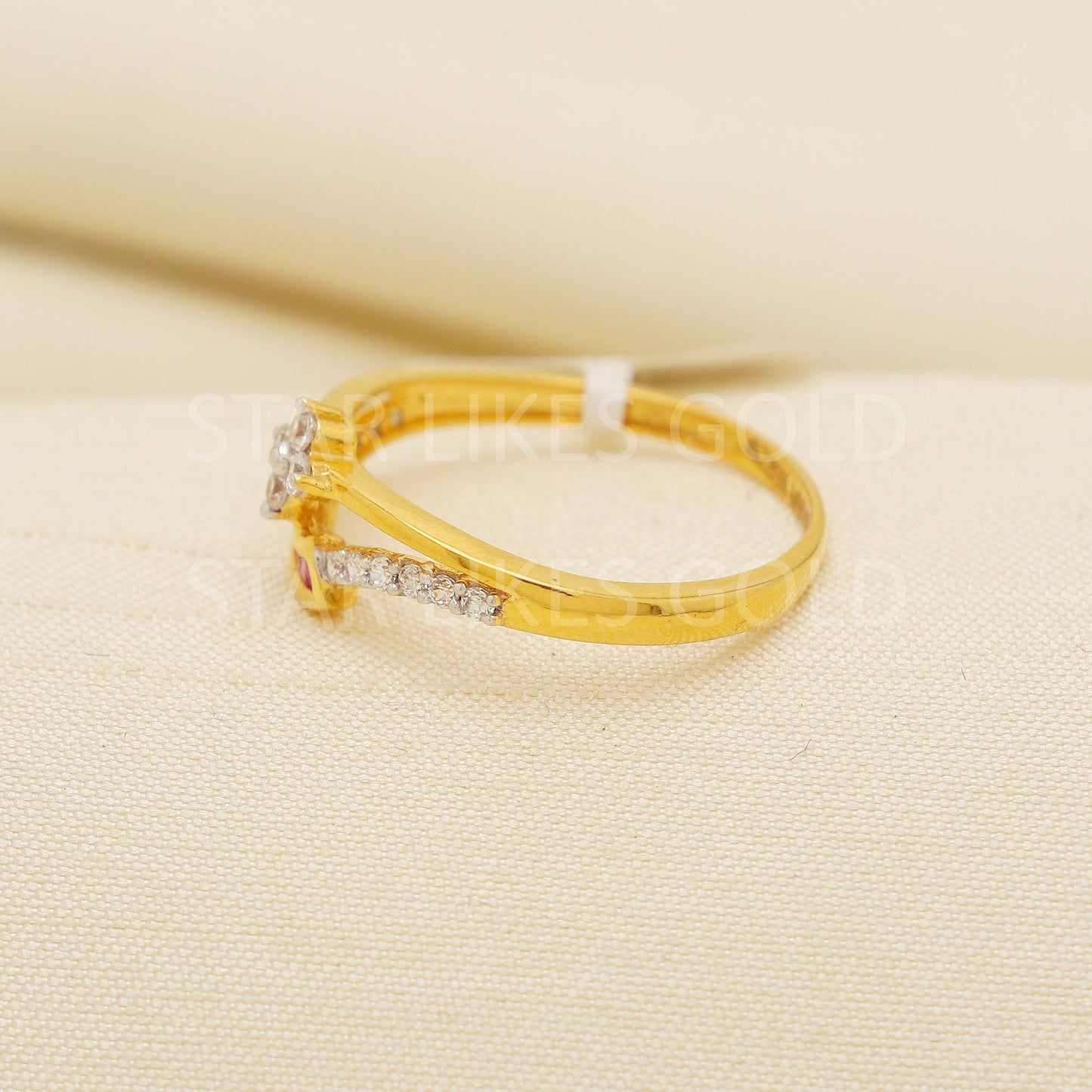 Luxurious 22K Gold V-Shape Ring with Ruby Red Accents and CZ Stones, PR2162