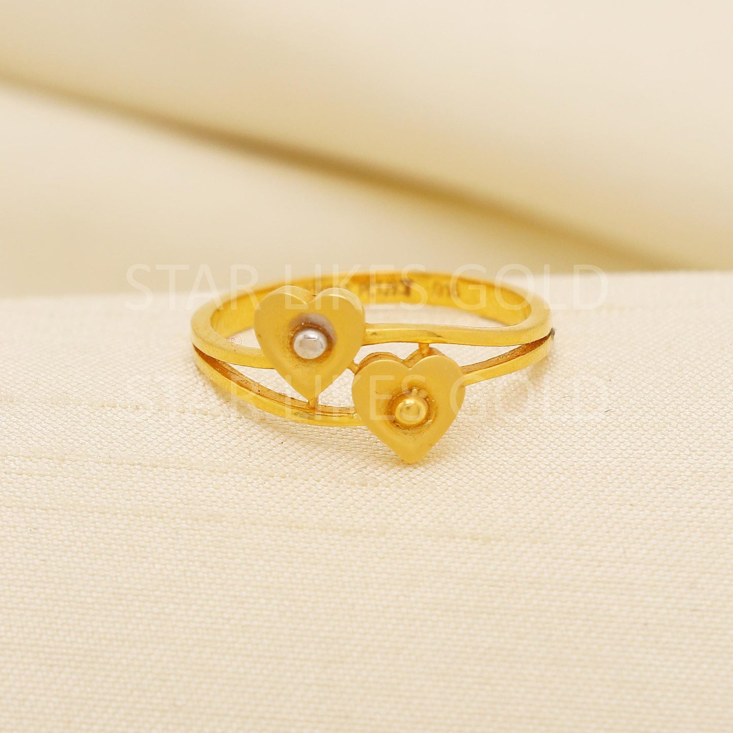 Romantic Dual Heart 22K Gold Ring Classic Gold Finish Design, PR2175