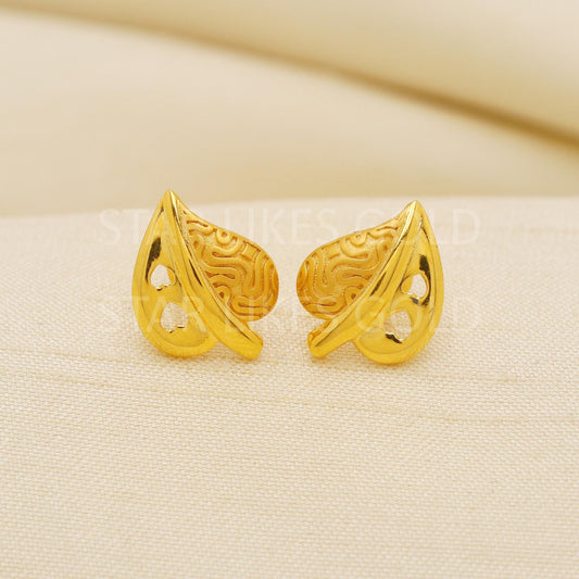 18K Gold Leaf Stud Earrings Secure Screw Back Romantic Jewelry, PR2181