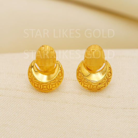 Hallmark 22k Gold Geometric Stud Earrings with Square and Circle Design, PR2187