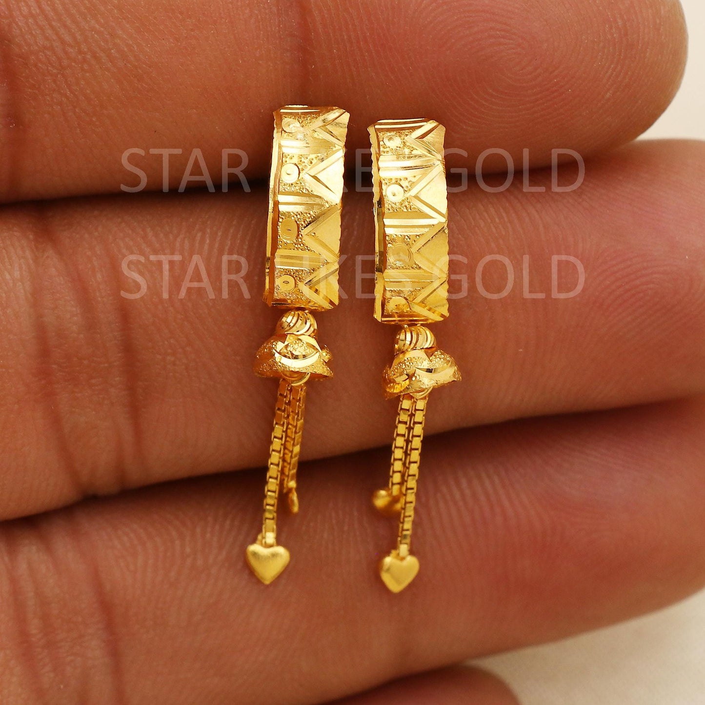 Hallmark 18k Gold Textured Geometric Drop Earrings with Sleek Chain Tassels, PR2198