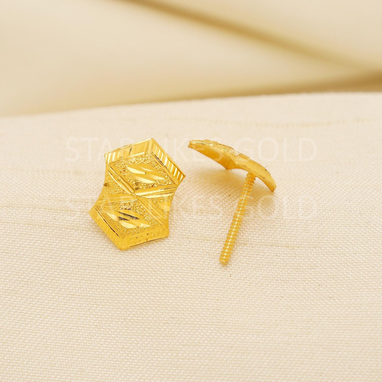 Hallmark 22k Gold Hexagon Stud Earrings with Intricate Textured Finish, PR2209